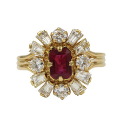 Bague Entourage en or jaune, rubis et diamants - Castafiore
