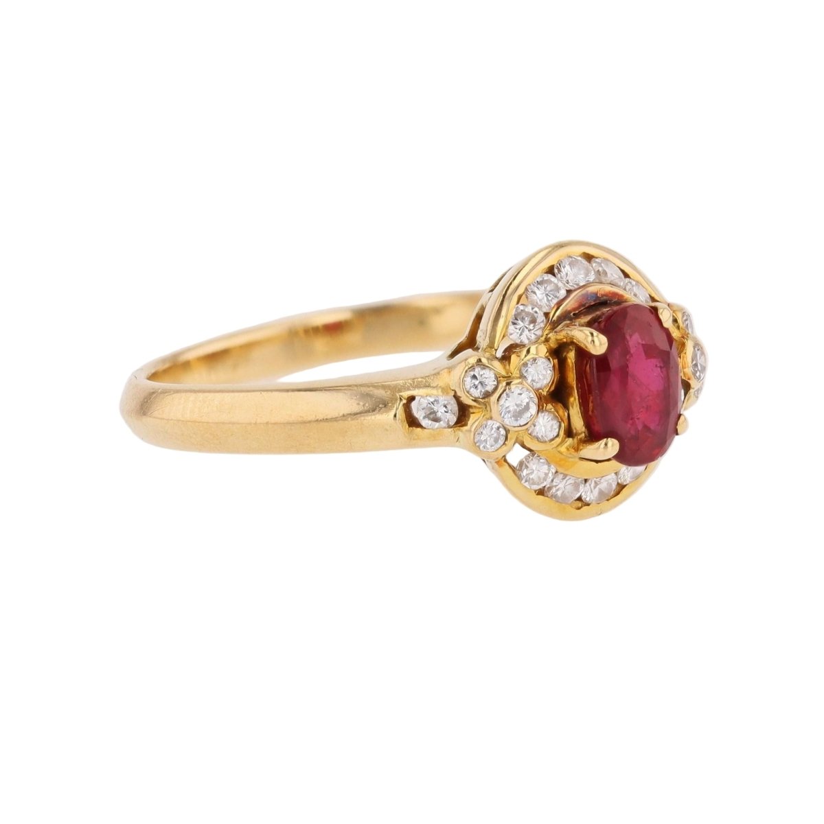 Bague Entourage en or jaune, rubis et diamants - Castafiore
