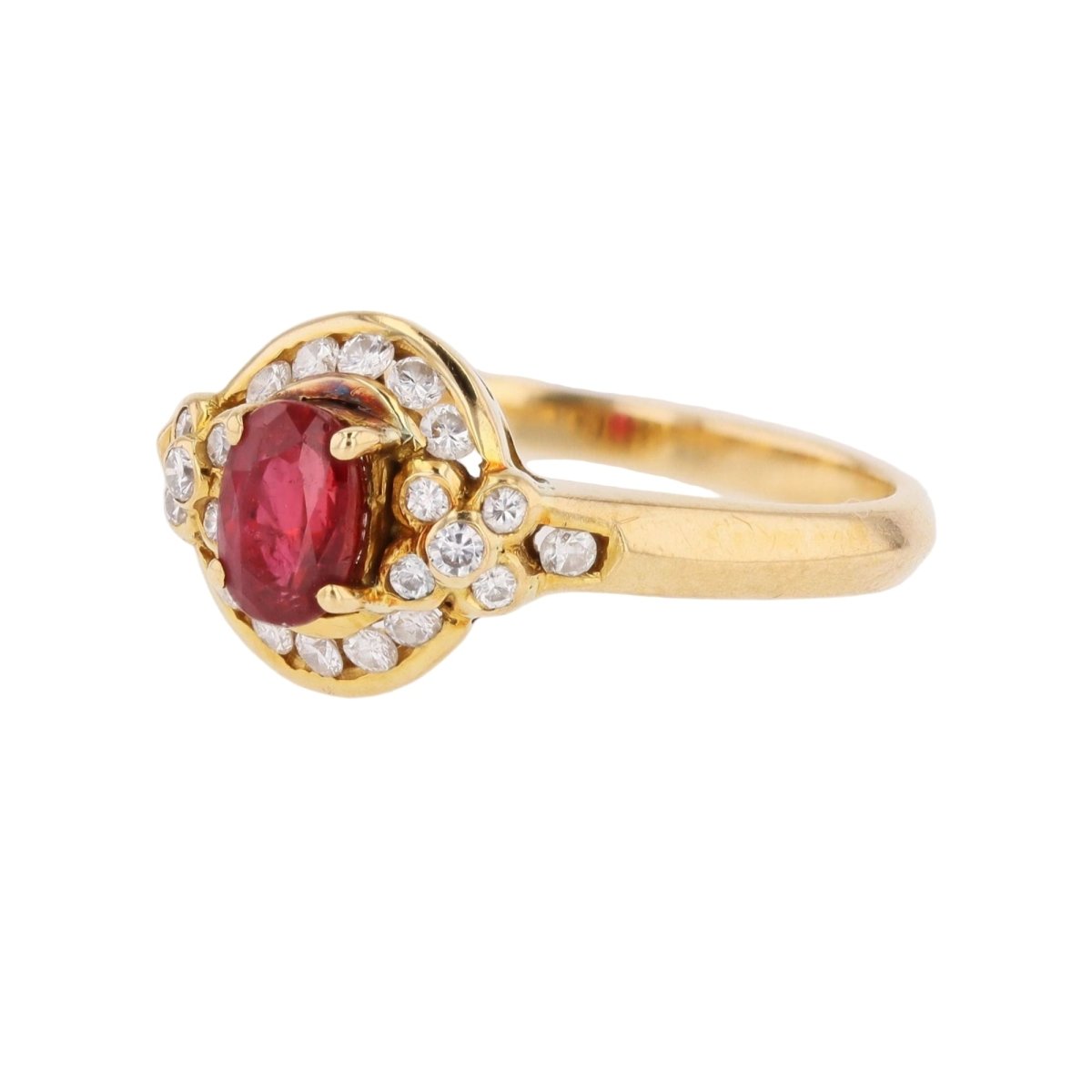 Bague Entourage en or jaune, rubis et diamants - Castafiore