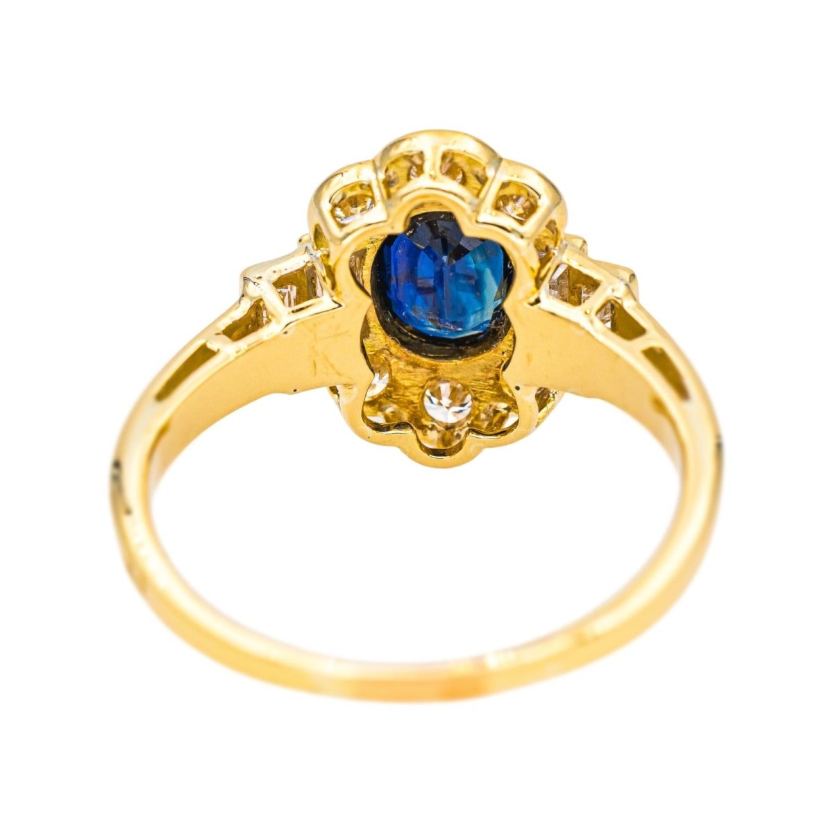 Bague Entourage en or jaune, saphir et diamants - Castafiore