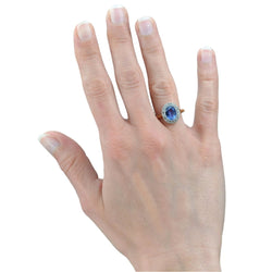 Bague Entourage en or jaune, saphir et diamants - Castafiore