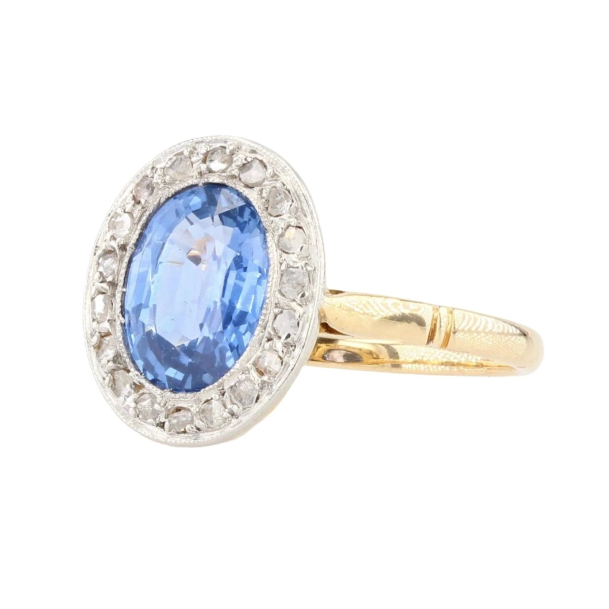 Bague Entourage en or jaune, saphir et diamants - Castafiore