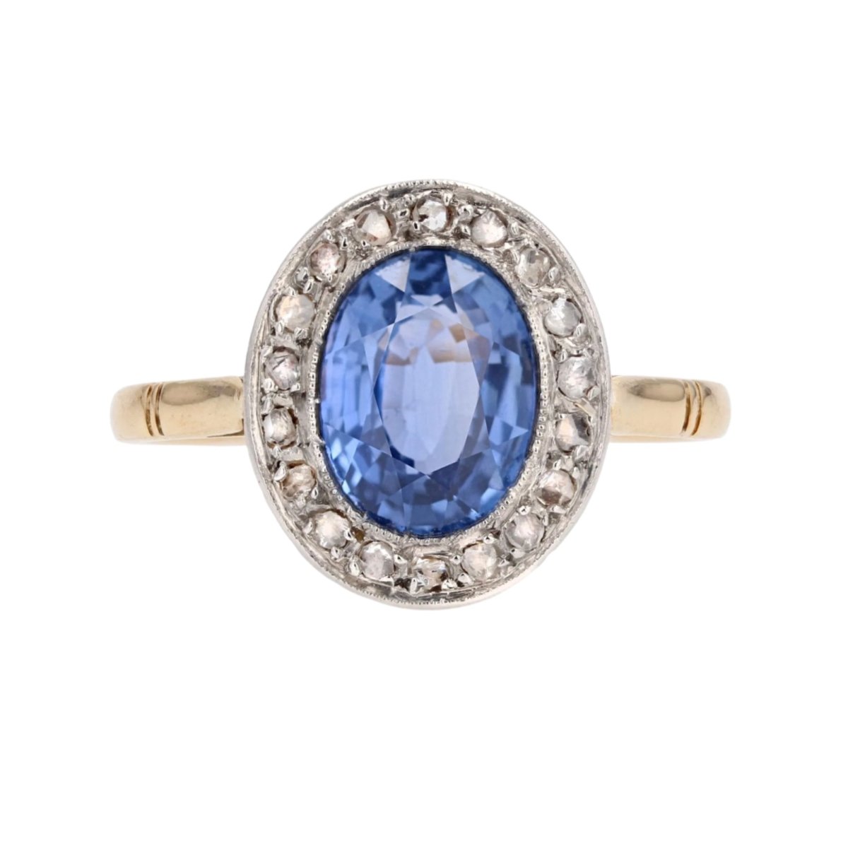 Bague Entourage en or jaune, saphir et diamants - Castafiore