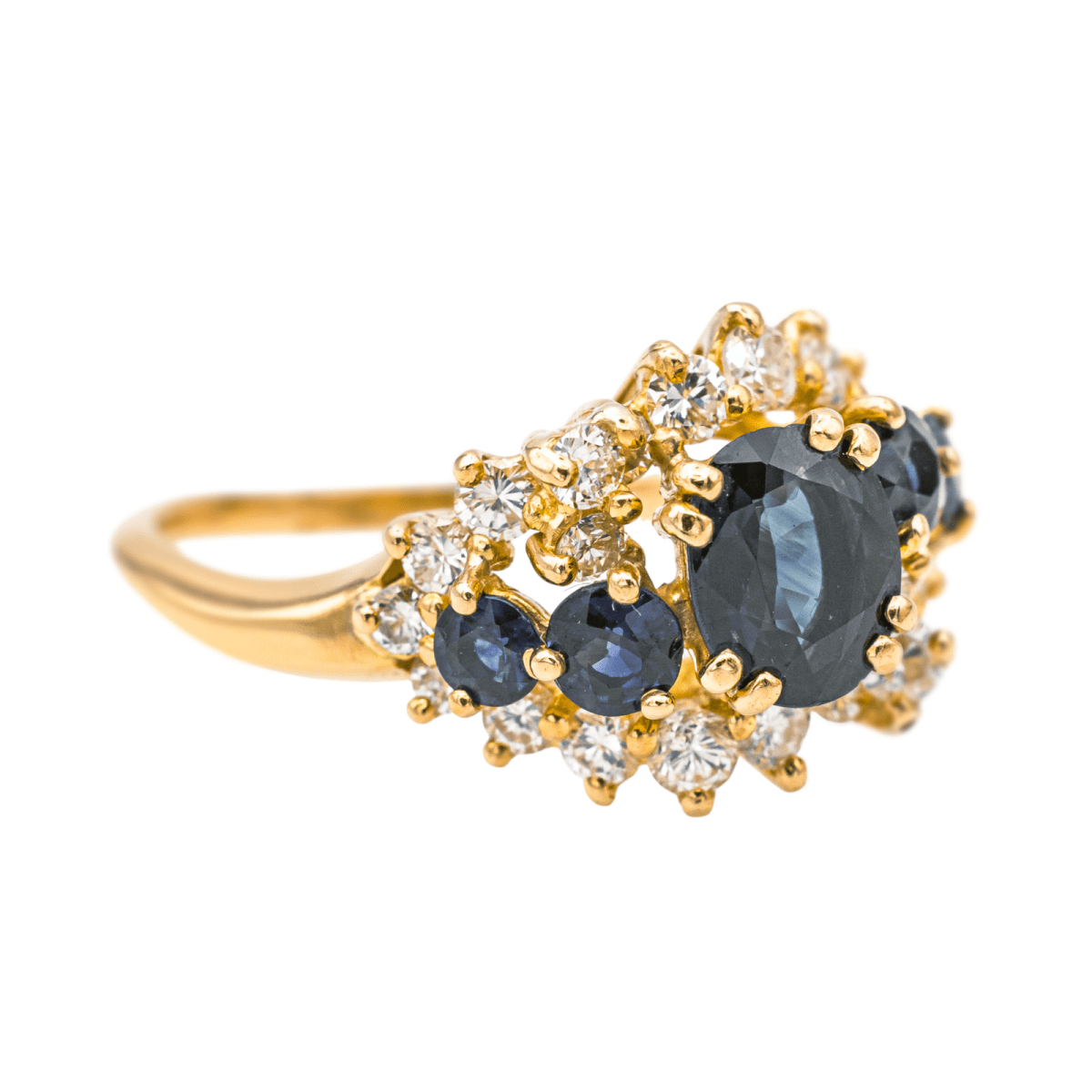 Bague Entourage en or jaune, saphirs et diamants - Castafiore