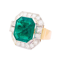 Bague Entourage en or rose, platine, émeraude et diamants - Castafiore