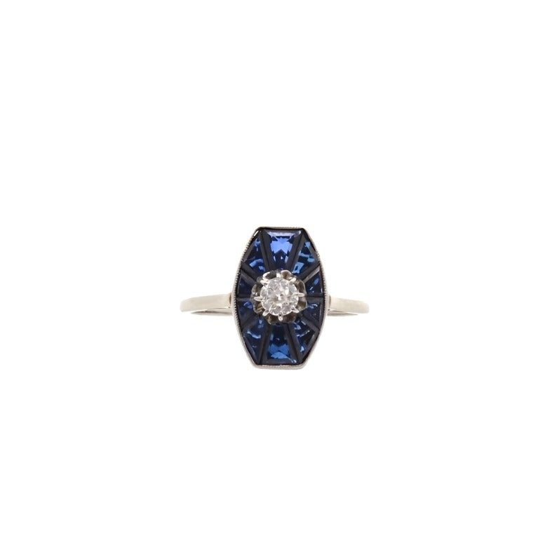 Bague Entourage en platine, diamant et saphirs synthétiques - Castafiore