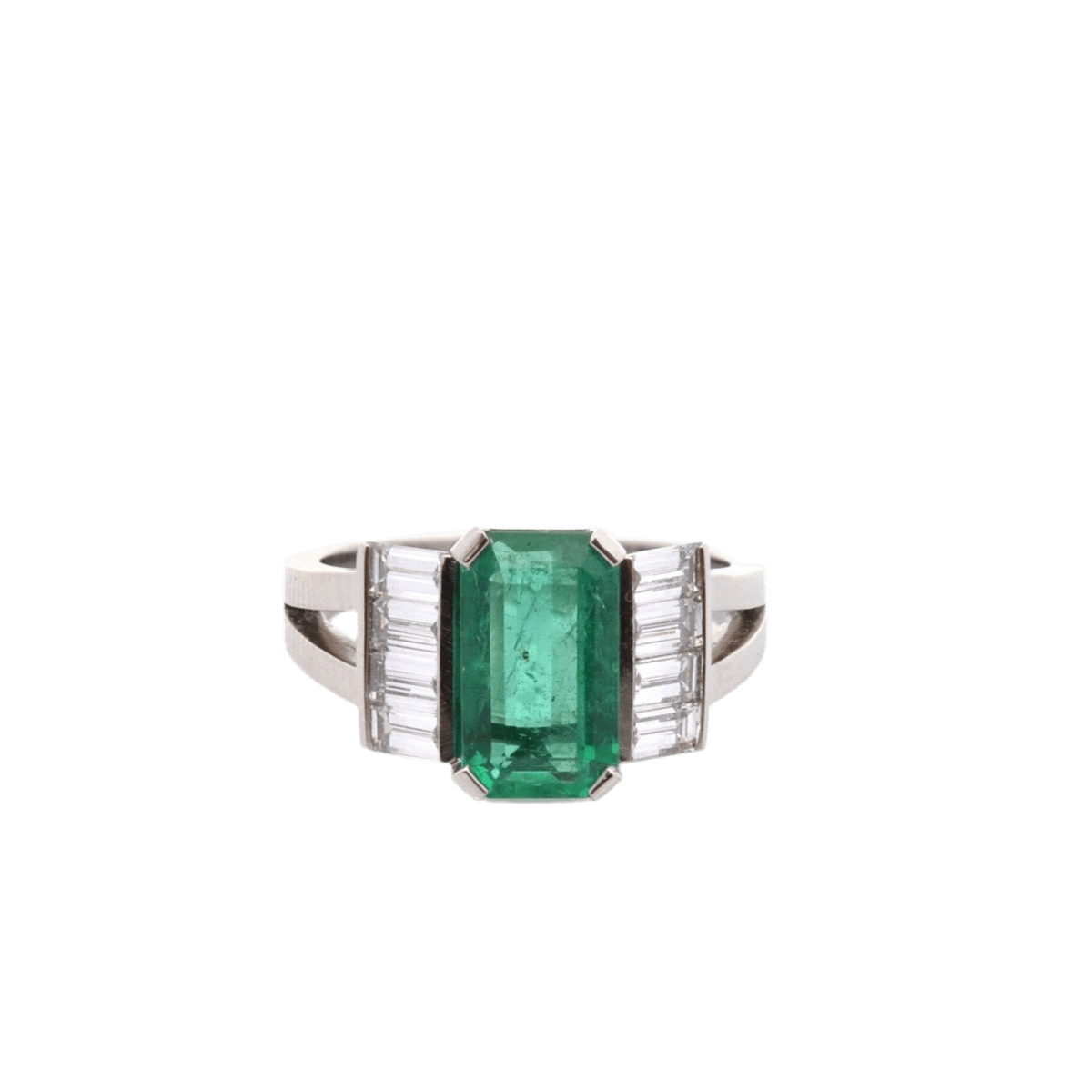 Bague Entourage en platine, émeraude et diamants - Castafiore