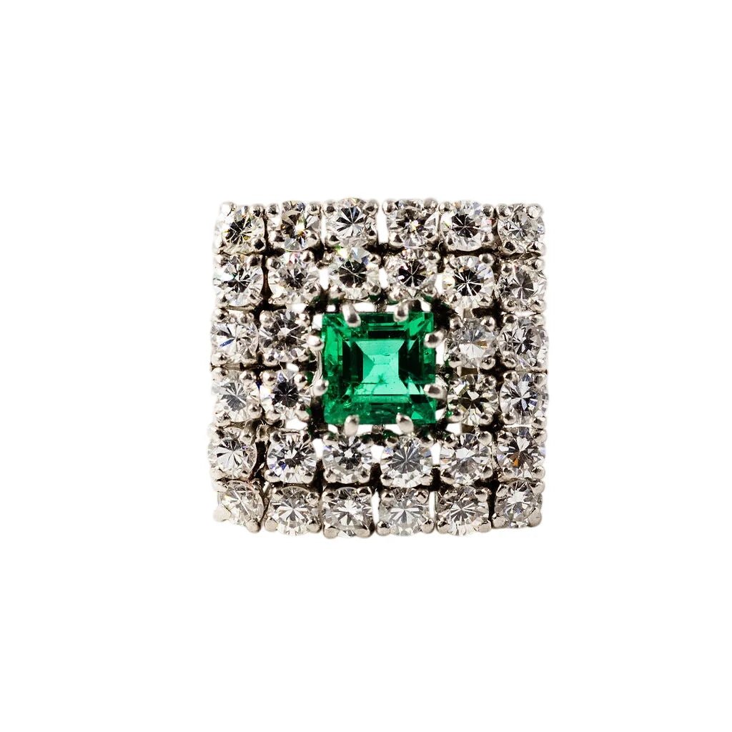Bague Entourage en platine, émeraude et diamants - Castafiore