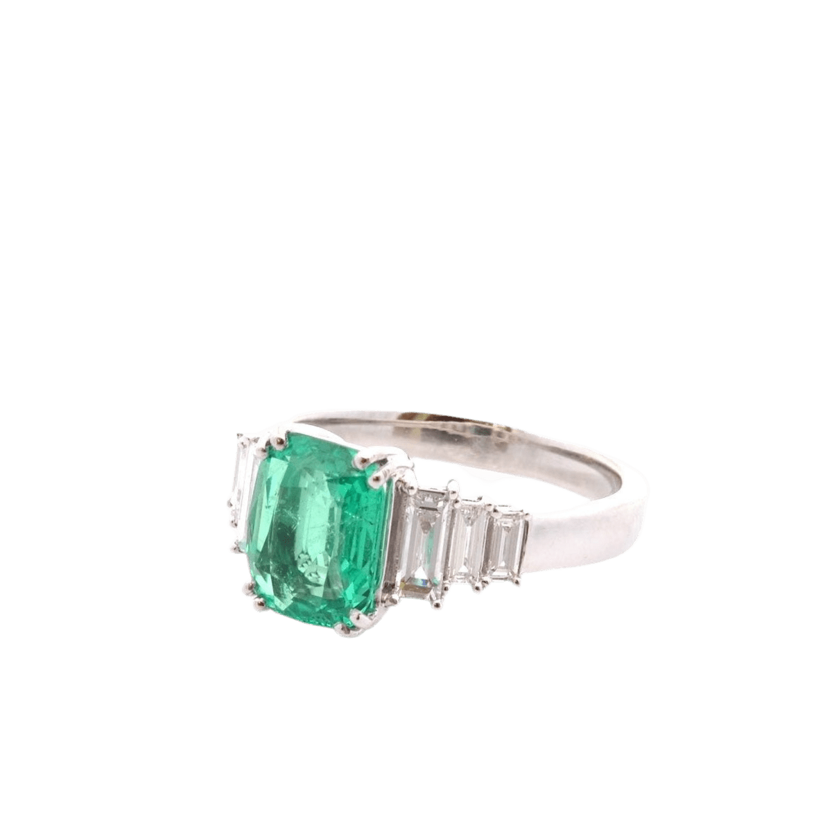 Bague Entourage en platine, émeraude et diamants - Castafiore