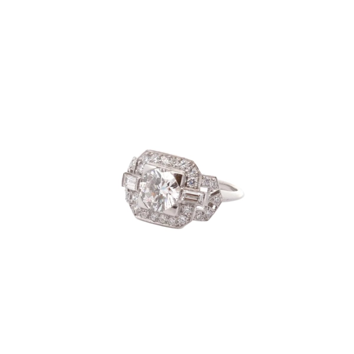Bague Entourage en platine et diamant - Castafiore