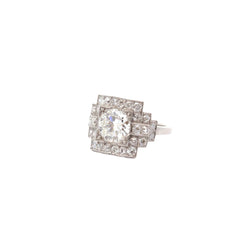 Bague Entourage en platine et diamants - Castafiore