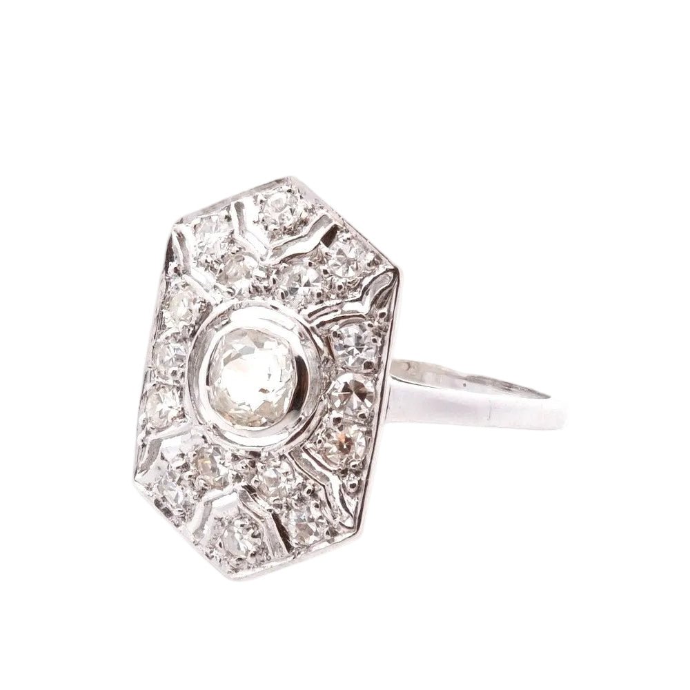Bague Entourage en platine et diamants - Castafiore