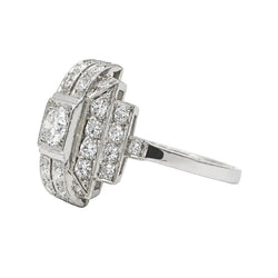 Bague Entourage en platine et diamants - Castafiore
