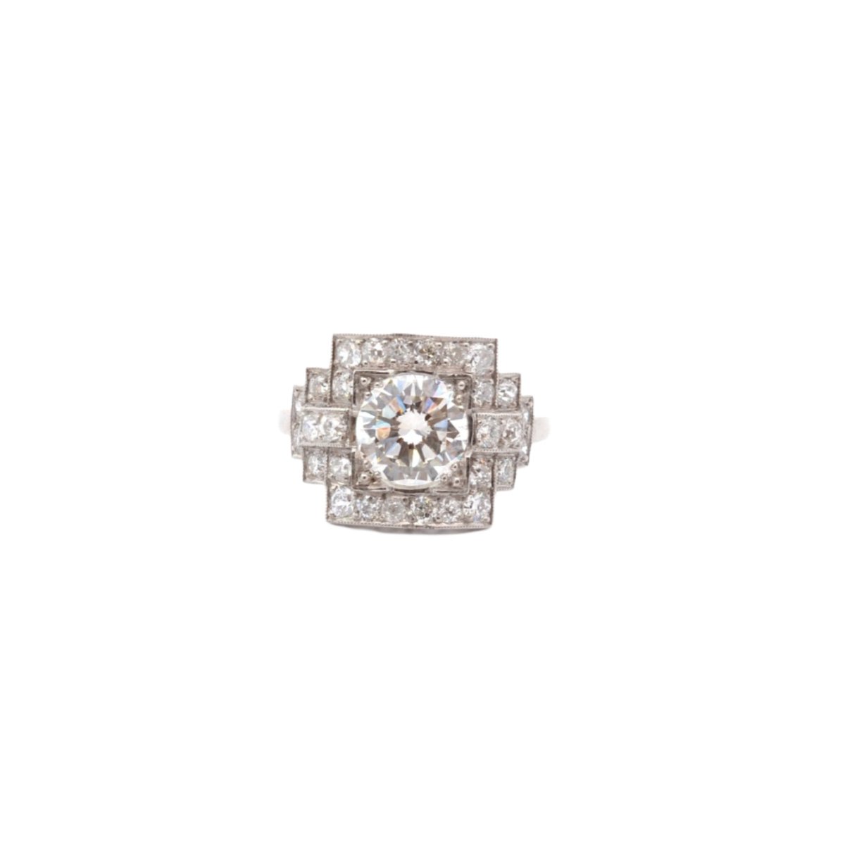 Bague Entourage en platine et diamants - Castafiore