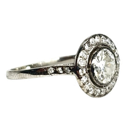 Bague Entourage en platine et diamants - Castafiore
