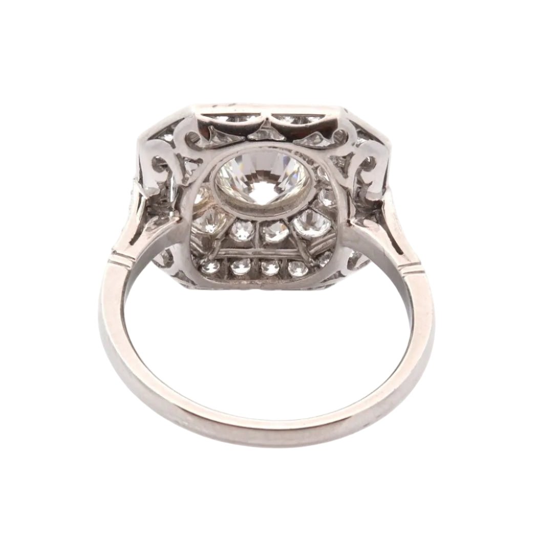 Bague Entourage en platine et diamants - Castafiore