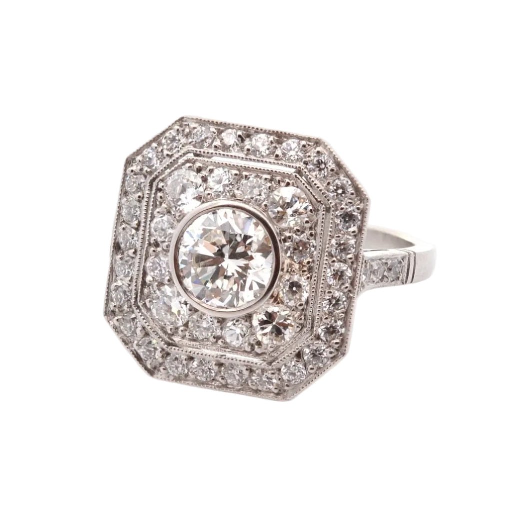 Bague Entourage en platine et diamants - Castafiore