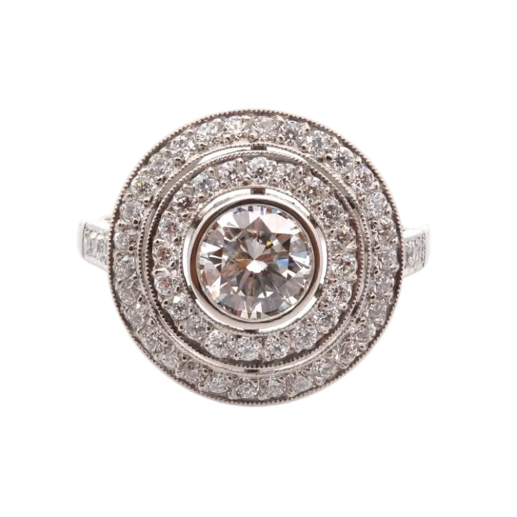 Bague Entourage en platine et diamants - Castafiore
