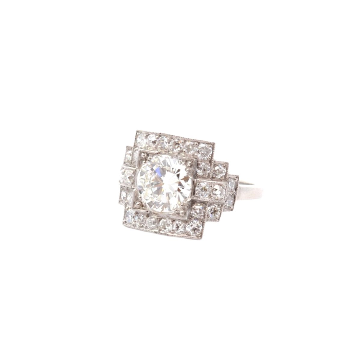 Bague Entourage en platine et diamants - Castafiore