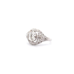 Bague Entourage en platine et diamants - Castafiore