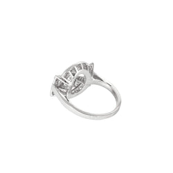 Bague Entourage en platine et diamants - Castafiore