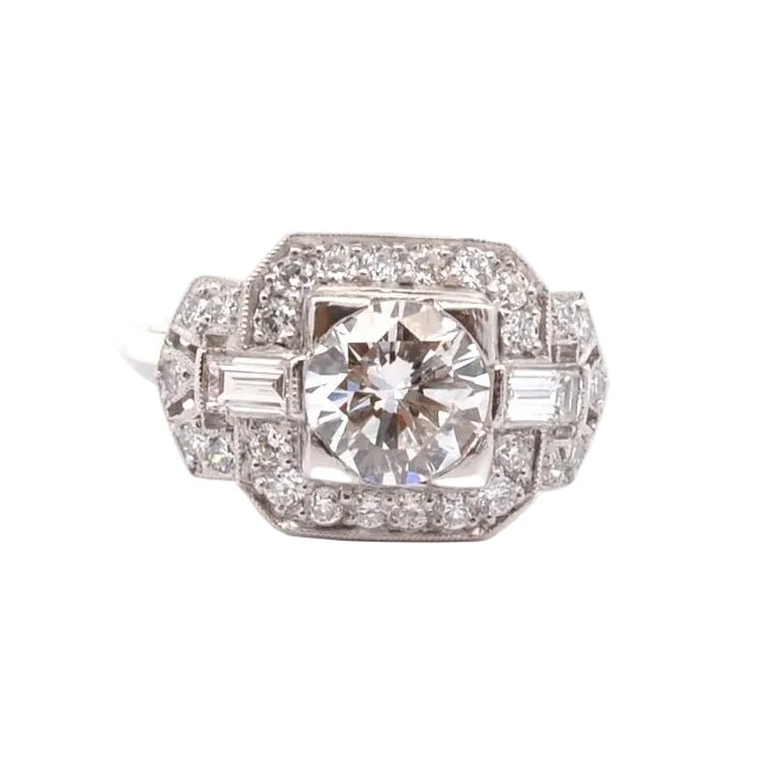 Bague Entourage en platine et diamants - Castafiore