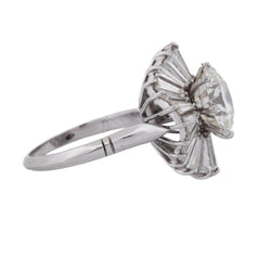 Bague Entourage en platine et diamants - Castafiore