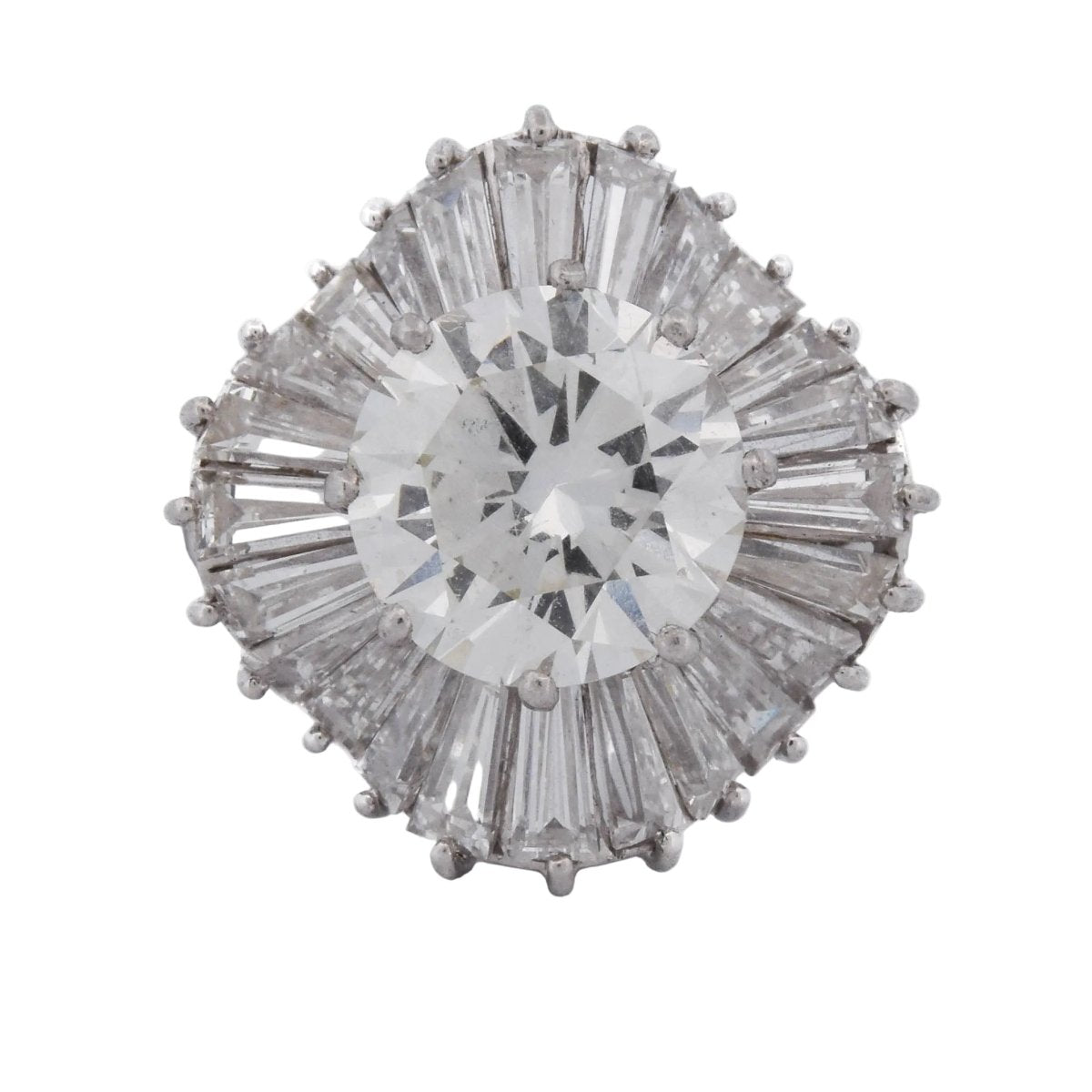 Bague Entourage en platine et diamants - Castafiore
