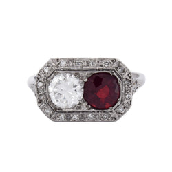 Bague Entourage en platine, rubis et diamants - Castafiore