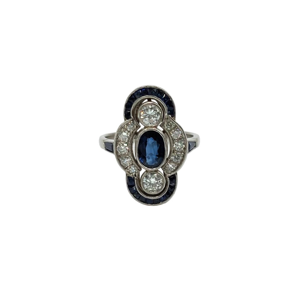 Bague Entourage en platine, saphir, diamants - Castafiore
