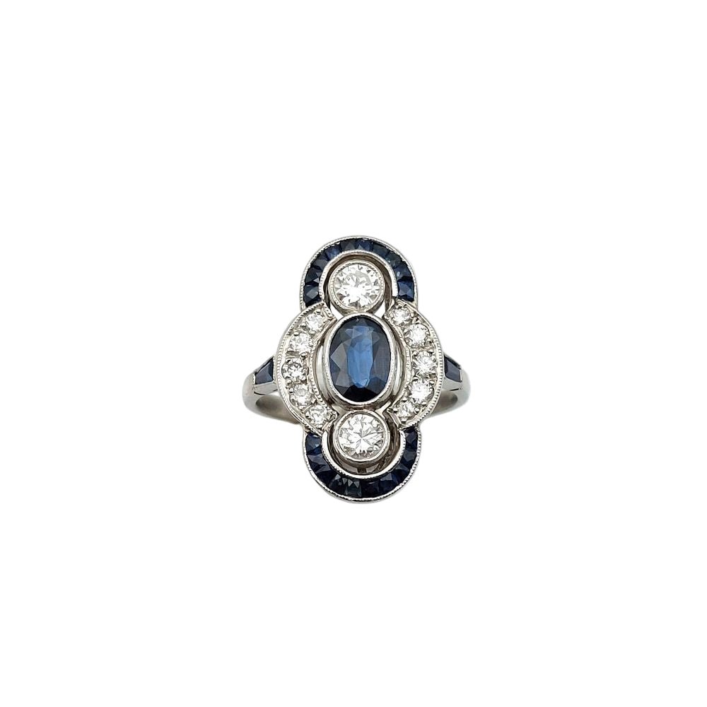 Bague Entourage en platine, saphir, diamants - Castafiore