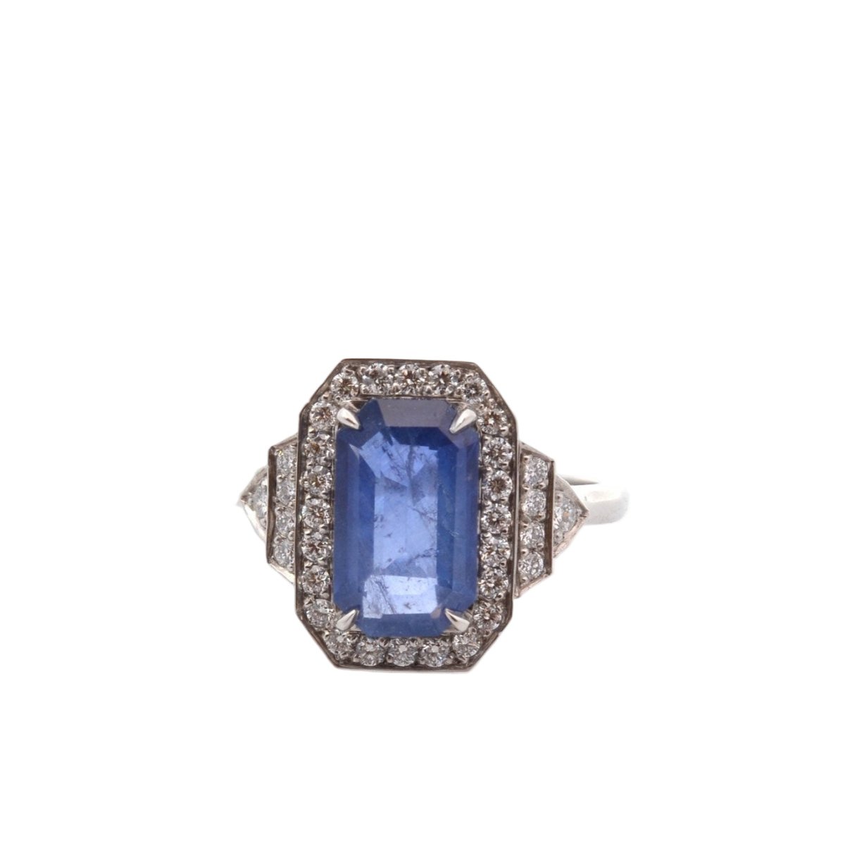 Bague Entourage en platine, saphir et diamants - Castafiore