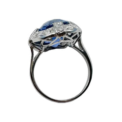 Bague Entourage en platine, saphir et diamants - Castafiore