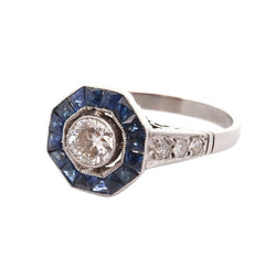 Bague Entourage en platine, saphirs, et diamants - Castafiore