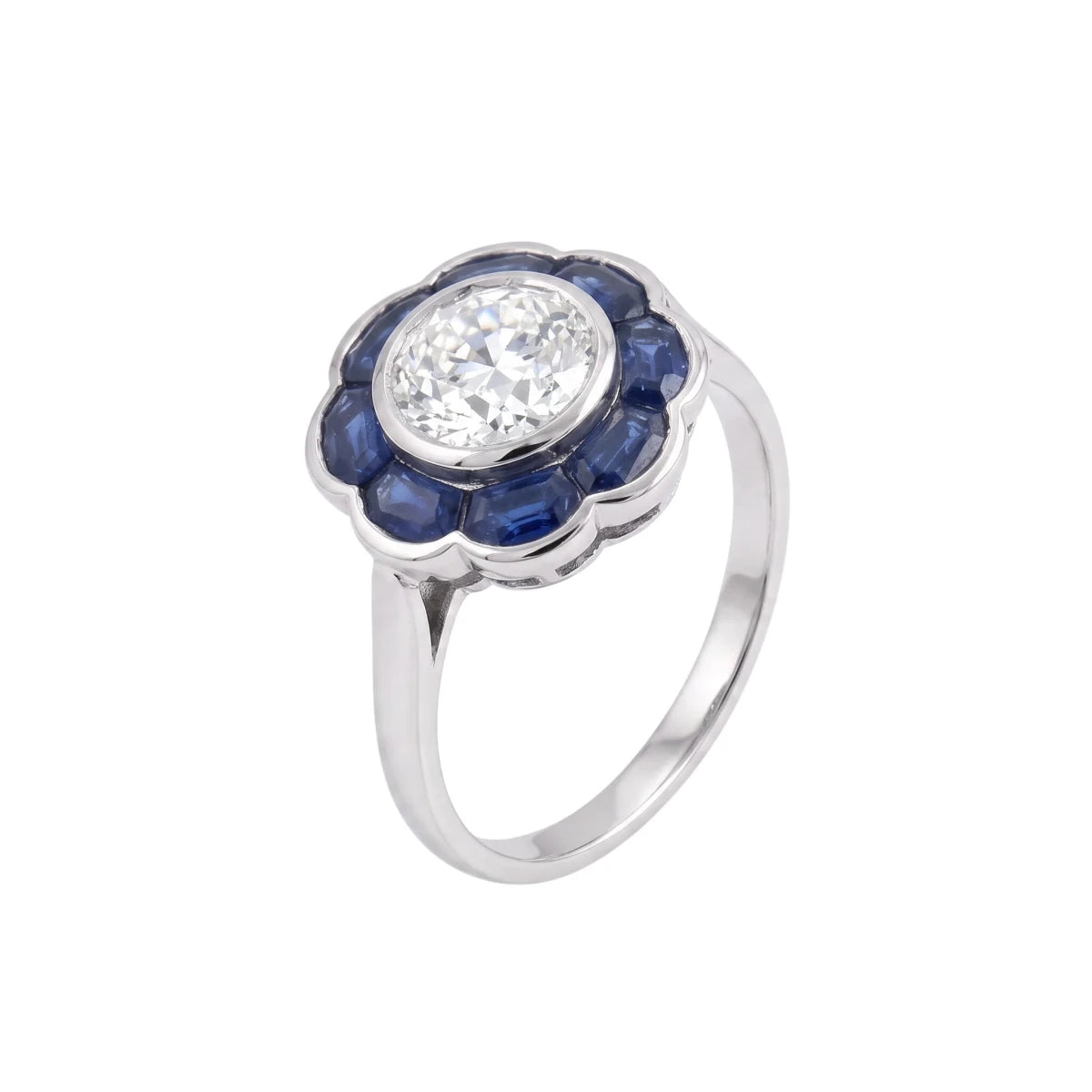 Bague Entourage en platine, saphirs et diamants - Castafiore