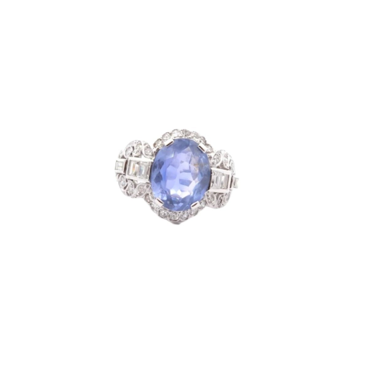 Bague Entourage en platine, saphirs et diamants - Castafiore