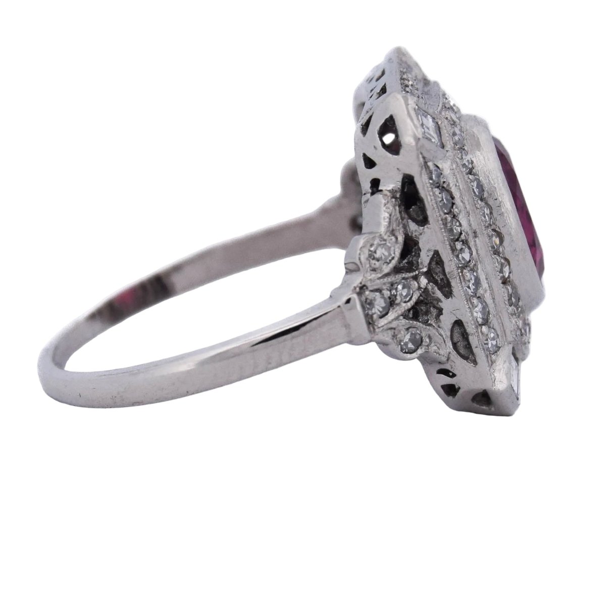Bague Entourage en platine, tourmaline et diamants - Castafiore