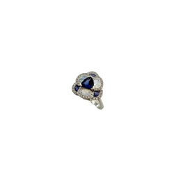 Bague Entourage ISABELLE LANGLOIS "Flora Pensée" en or blanc, pierres de lune, iolites et diamants - Castafiore