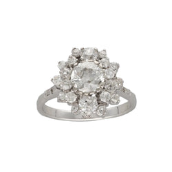 Bague entourage vers 1970 en or gris 18k avec 1,50 Cts de Diamants taille ancienne . H - SI2. Taille 56 - Castafiore