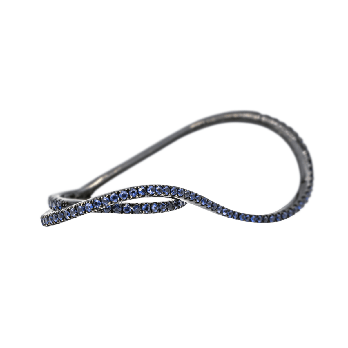 Bague ETERNAMÉ "Entrelacs" en or noir et saphirs&nbsp; - Castafiore