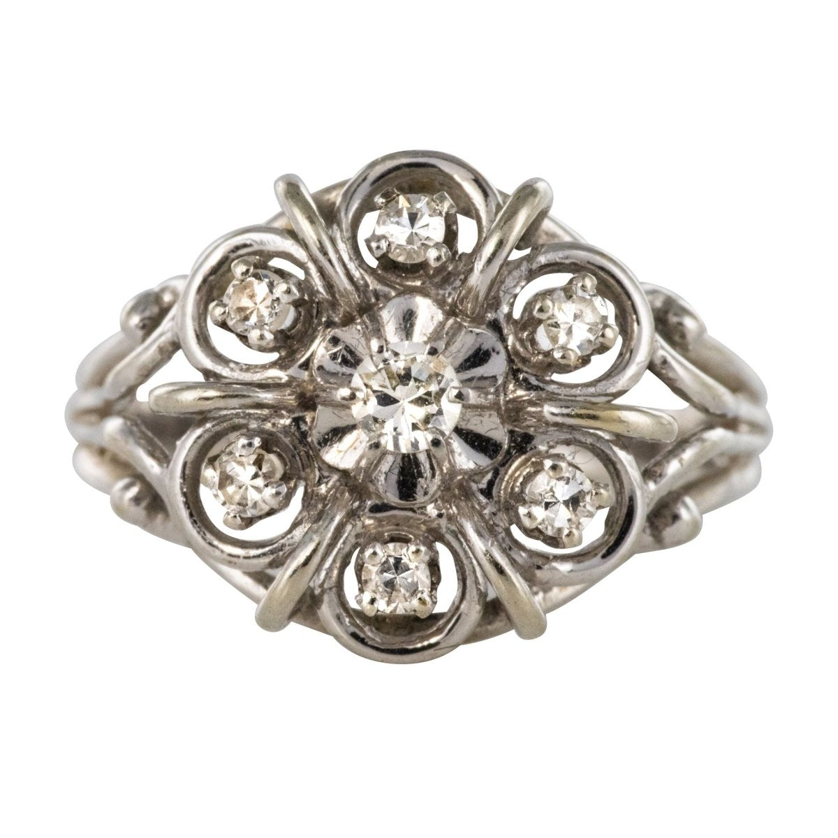 Bague fils d'or blanc et diamants - Castafiore