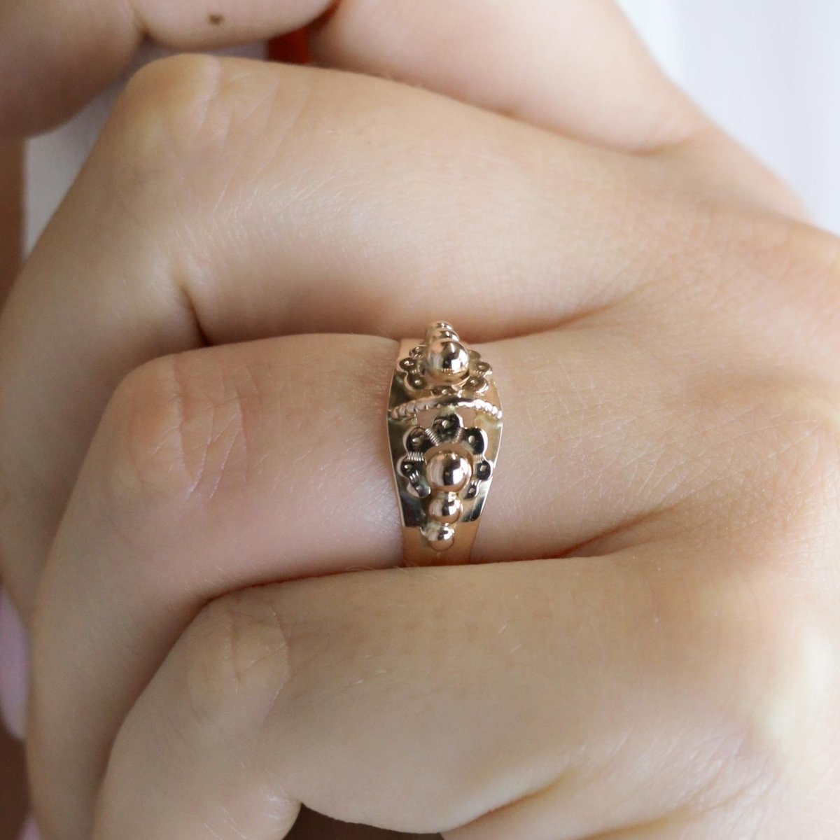 Bague "Fleur" Art Nouveau en or rose - Castafiore