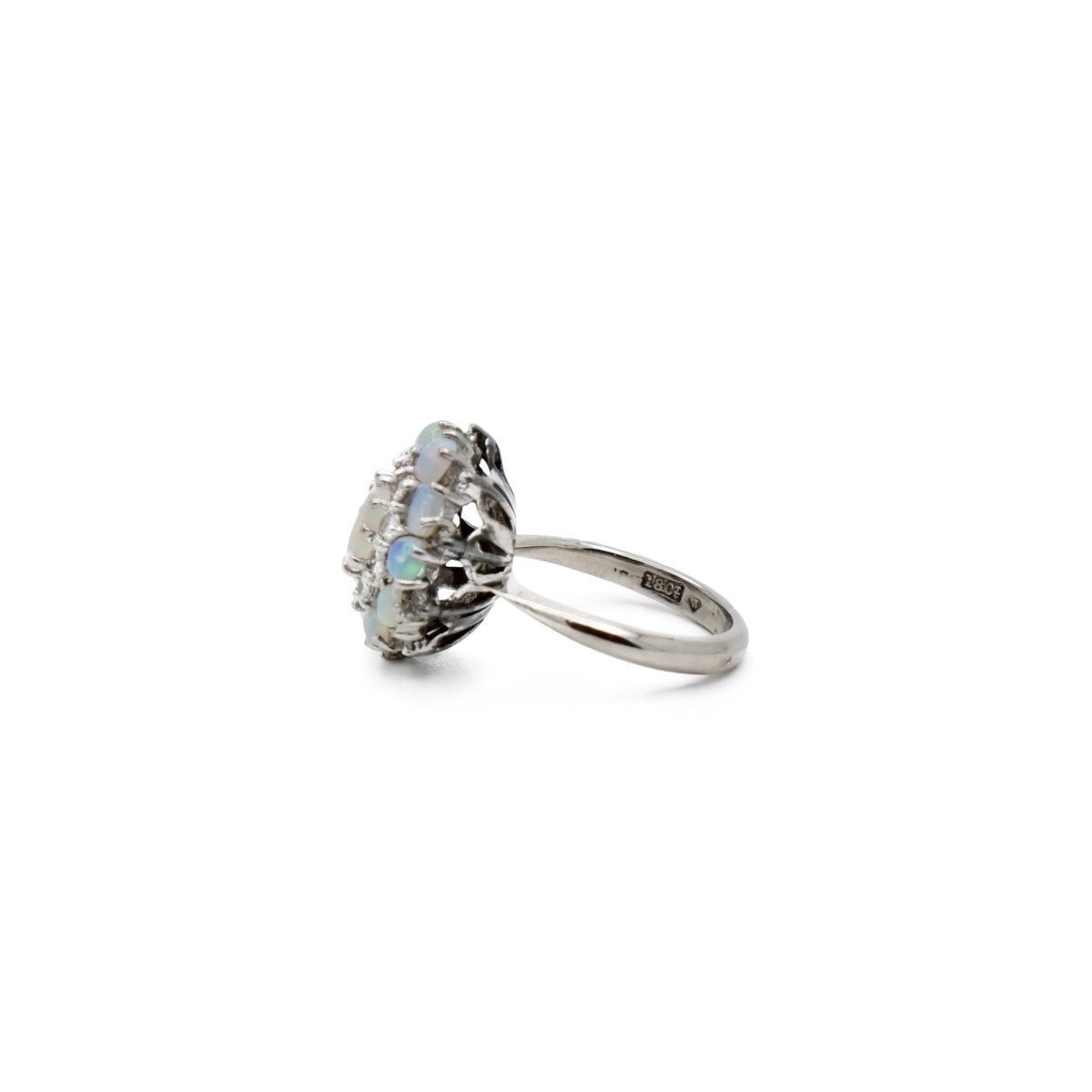 Bague fleur en or gris et opale - Castafiore