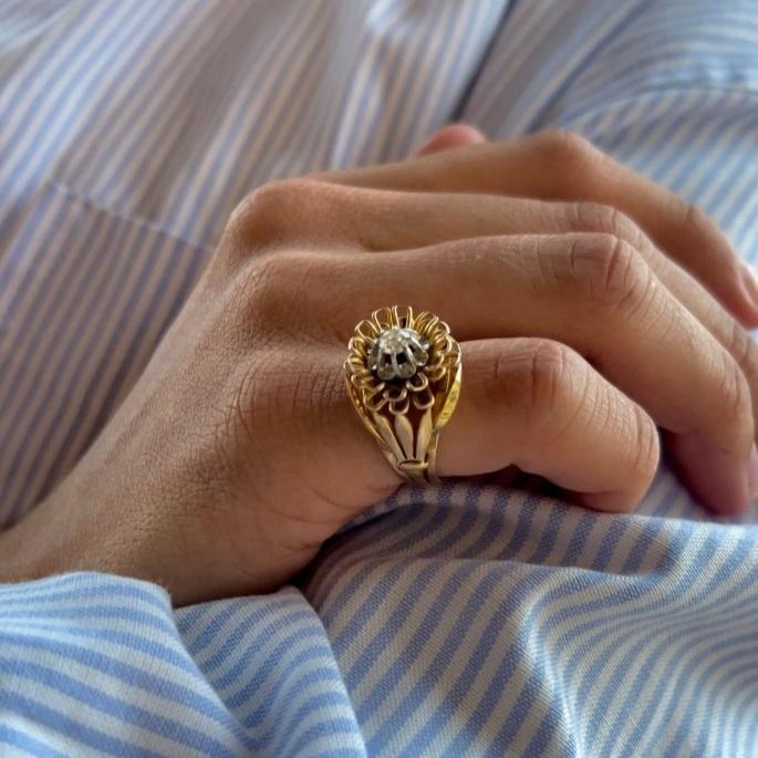 Bague Fleur en or jaune et diamant - Castafiore