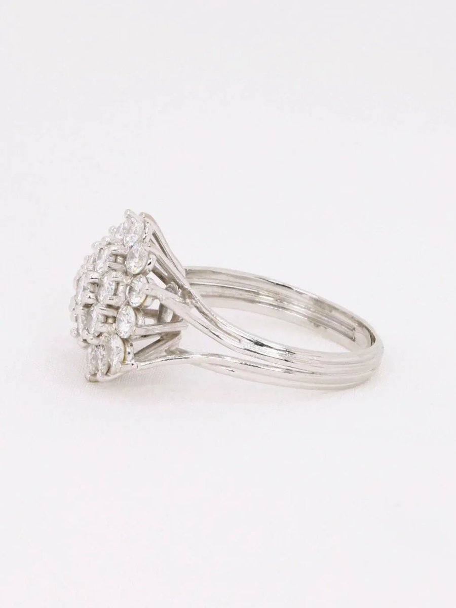 Bague fleur or blanc diamants 2 ct - Castafiore