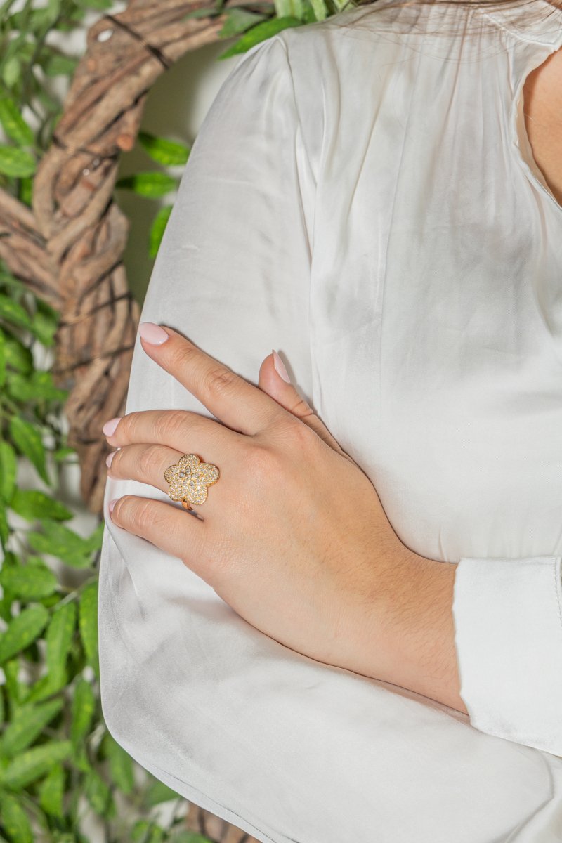 Bague Fleur Or rose Diamant - Castafiore