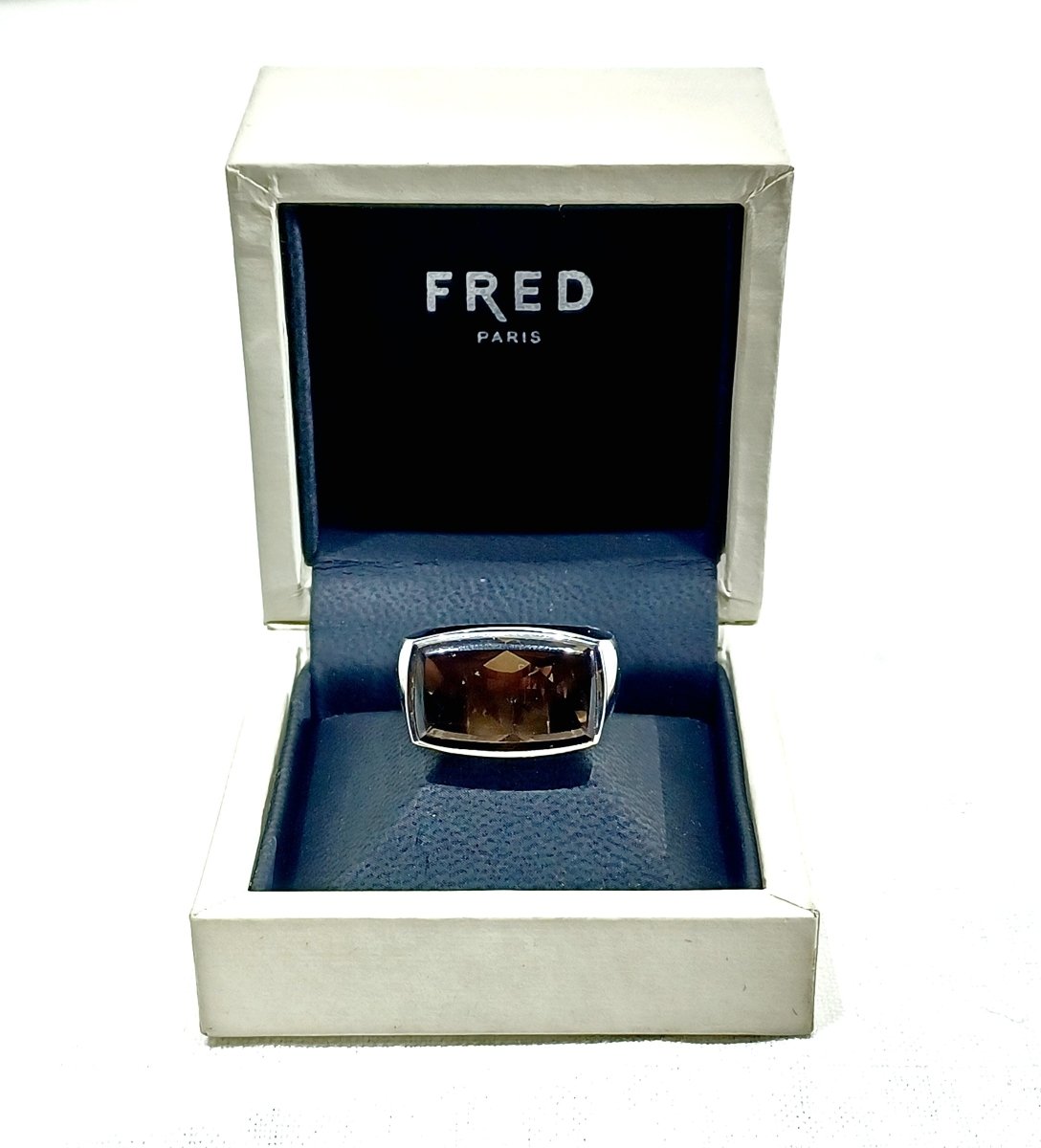 Bague Fred en or blanc et quartz - Castafiore