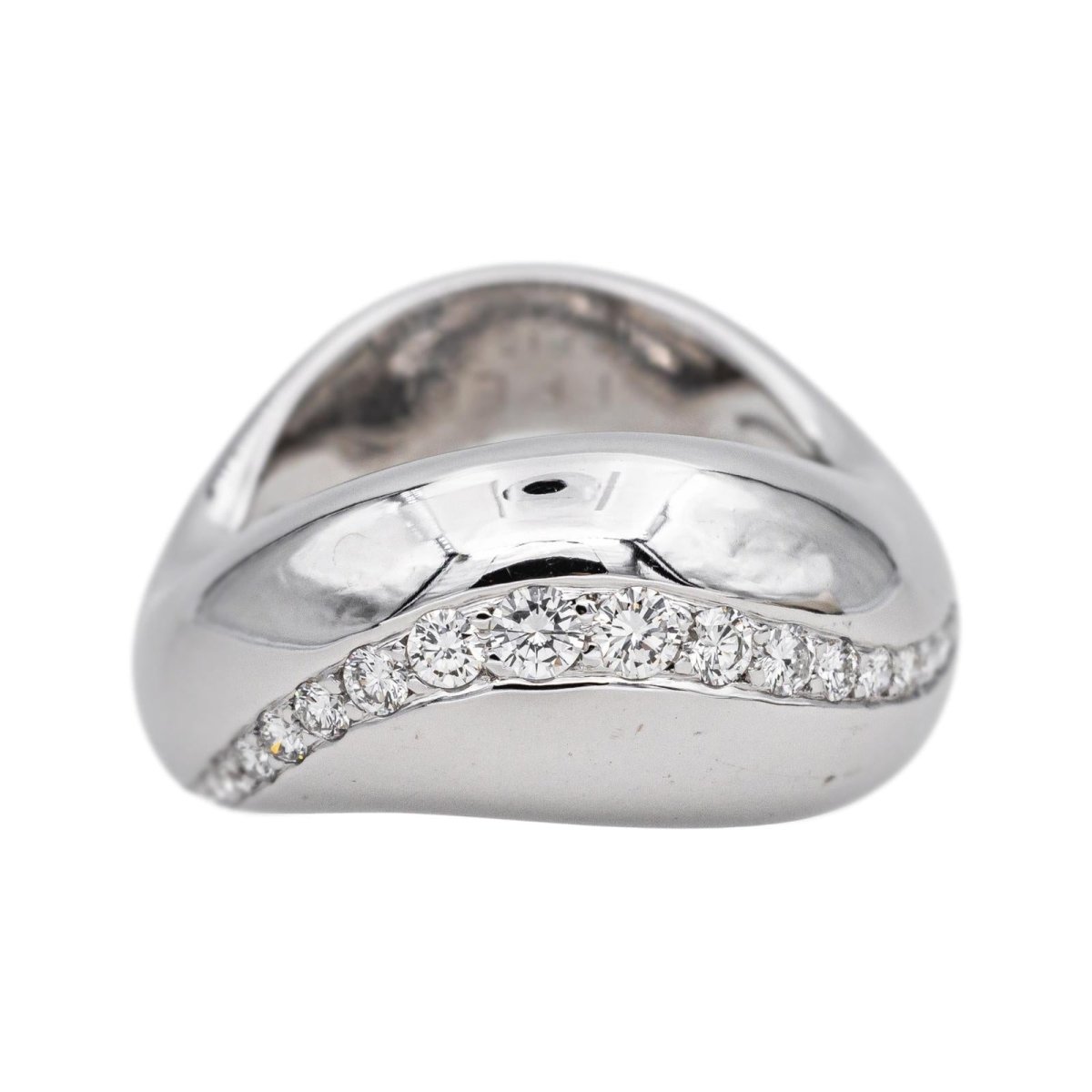 Bague FRED "Mouvementée" en or blanc et diamants - Castafiore