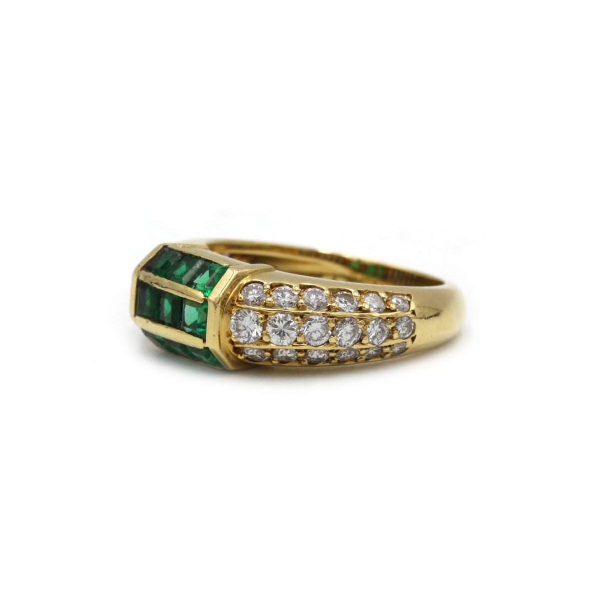 Bague Fred or jaune 750 diamants et émeraude calibrés - Castafiore