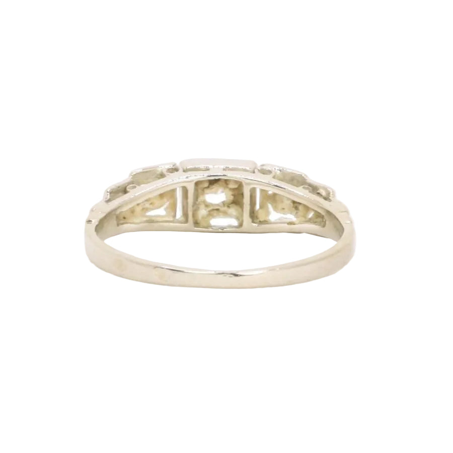 Bague géométrique en or blanc diamants - Castafiore